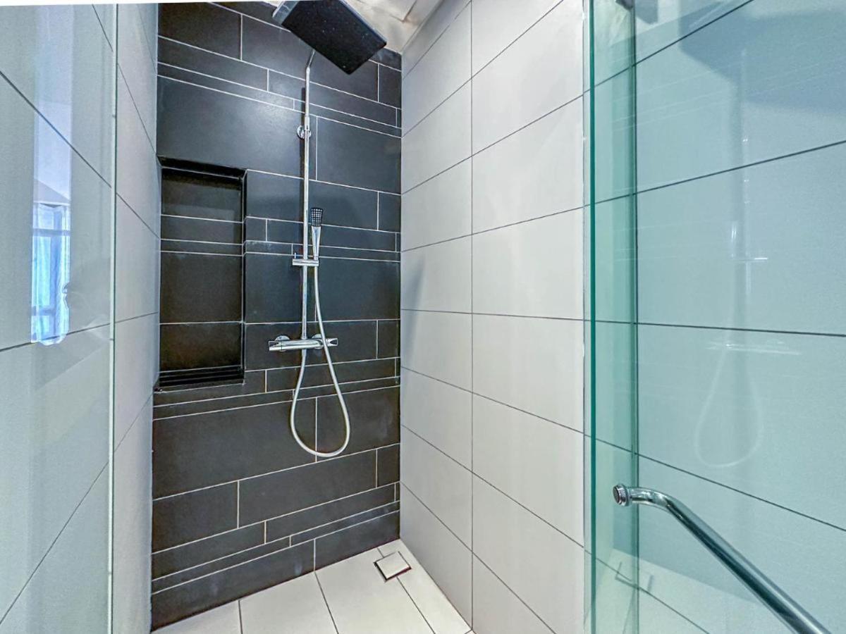 Anggun Suites Klcc クアラルンプール エクステリア 写真